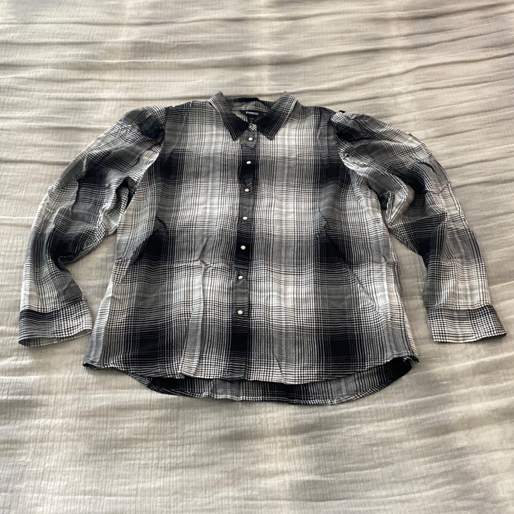 Express Plaid Puff Sleeve Flannel Top size L